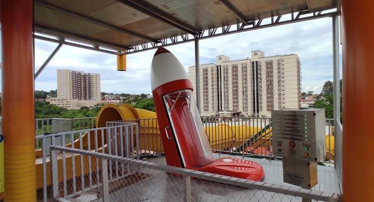 Piazza Diroma Com Acesso Ao Acqua Park Caldas Novas Exterior foto